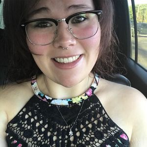 Meet your Posher, Michaela